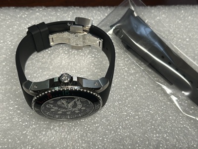 GUCCI腕時計の仕上げ確認(交換後と替えベルト)