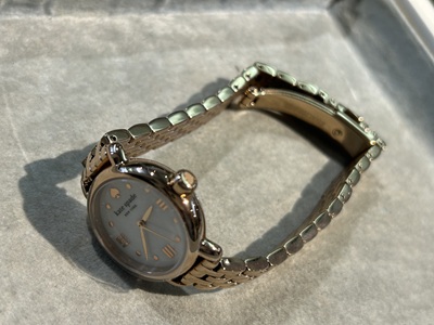 kape spade の腕時計(サイズ調整前の全体)