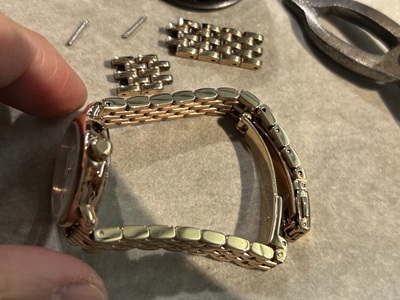 コマ調整後のブレス(腕周りに沿うカーブの確認)