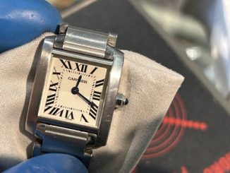 電池交換完了後のカルティエ