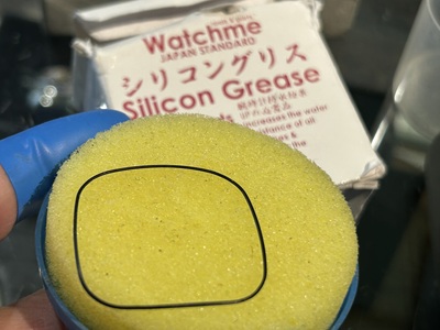 シリコングリス（パッキン用）を用意した工程