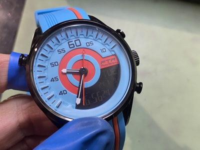 FTR(FrancTemps)のアナデジ腕時計の文字盤(症状確認)