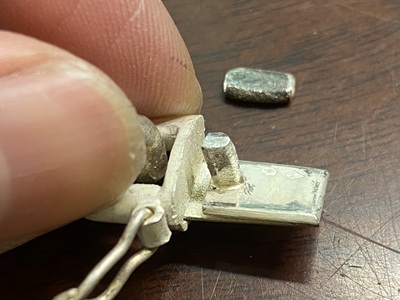 ダイヤバーにて形を整えて行きます。