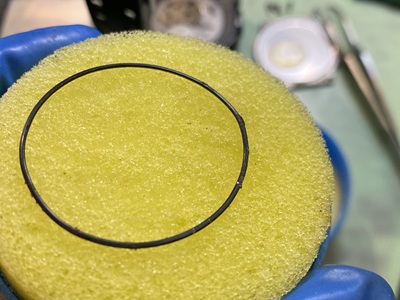 パッキンの状態を確認