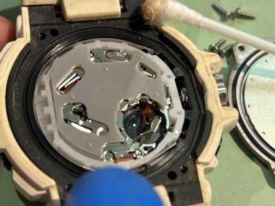 G-SHOCKの電池交換、防水試験は必須？お客様のライフスタイルに合わせ