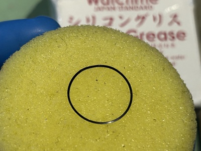パッキンのシリコングリース処理