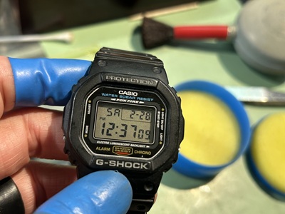 時刻設定が完了し、正常に表示されたG-SHOCK